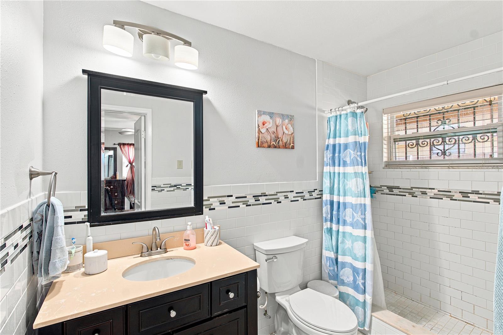 6513 N Manhattan Ave Property Photo 16