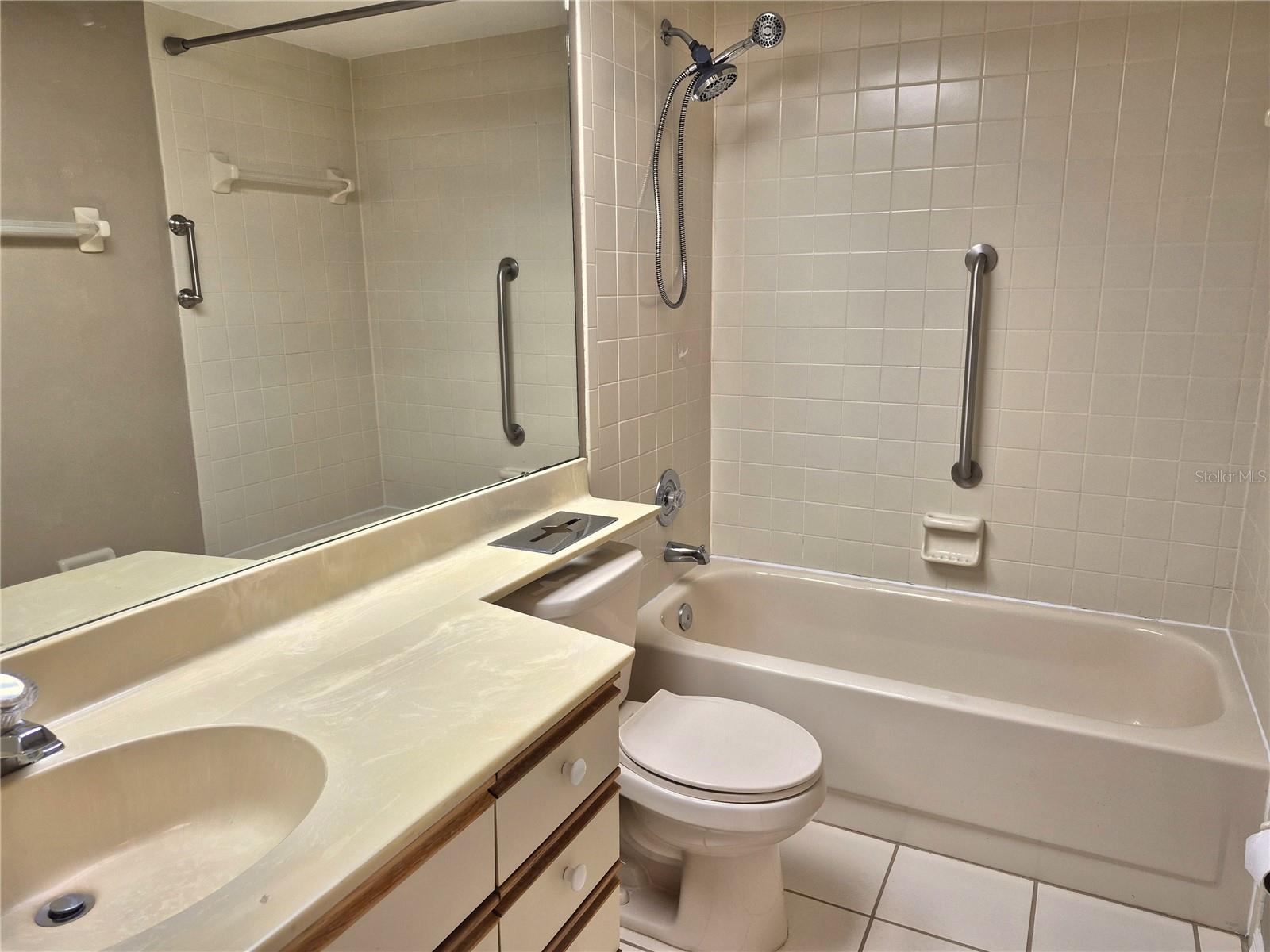 2150 Elm St #606 Property Photo 22