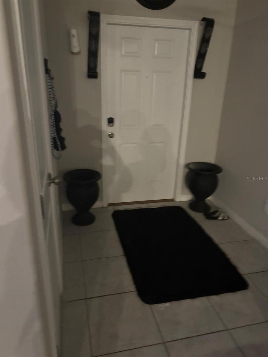 11813 Dumaine Valley Rd Property Photo 5