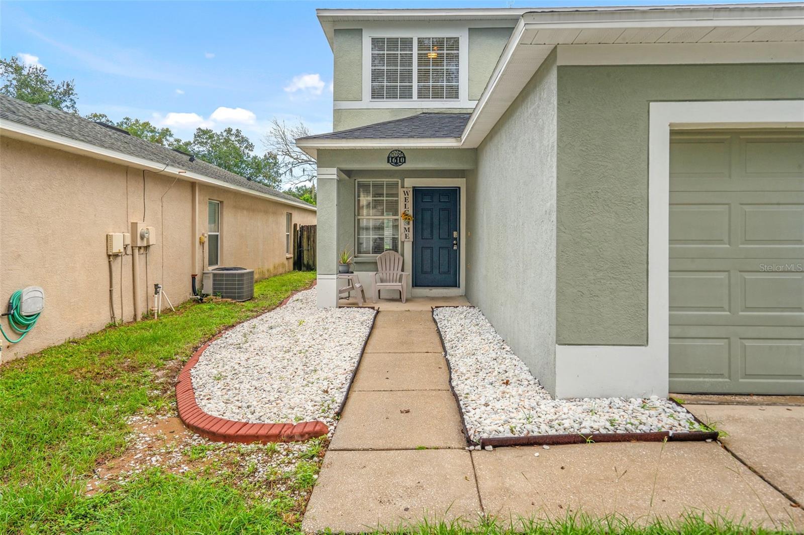 1610 Marsh Wood Dr Property Photo 3