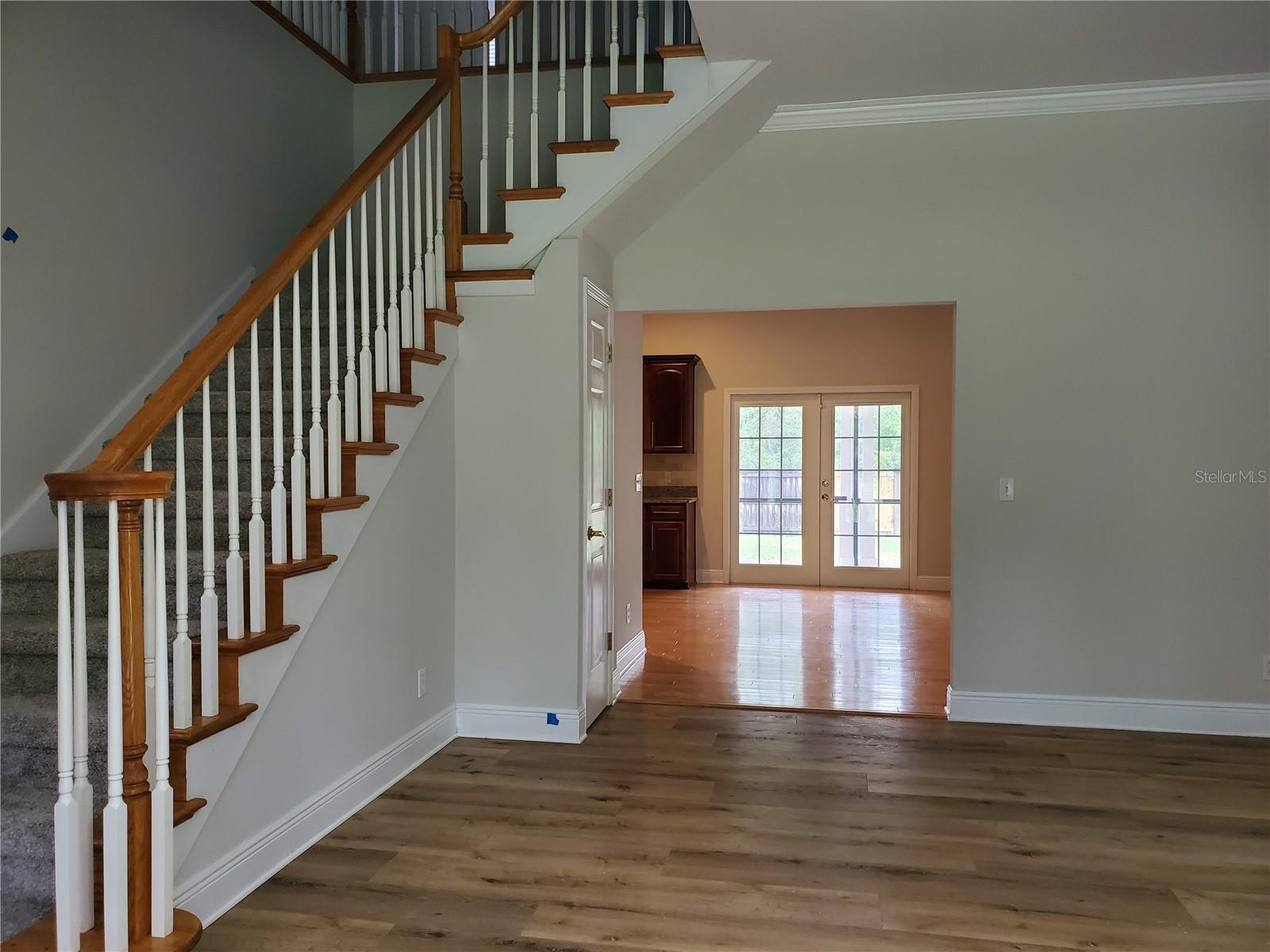2121 Fairfield Ave Property Photo 4