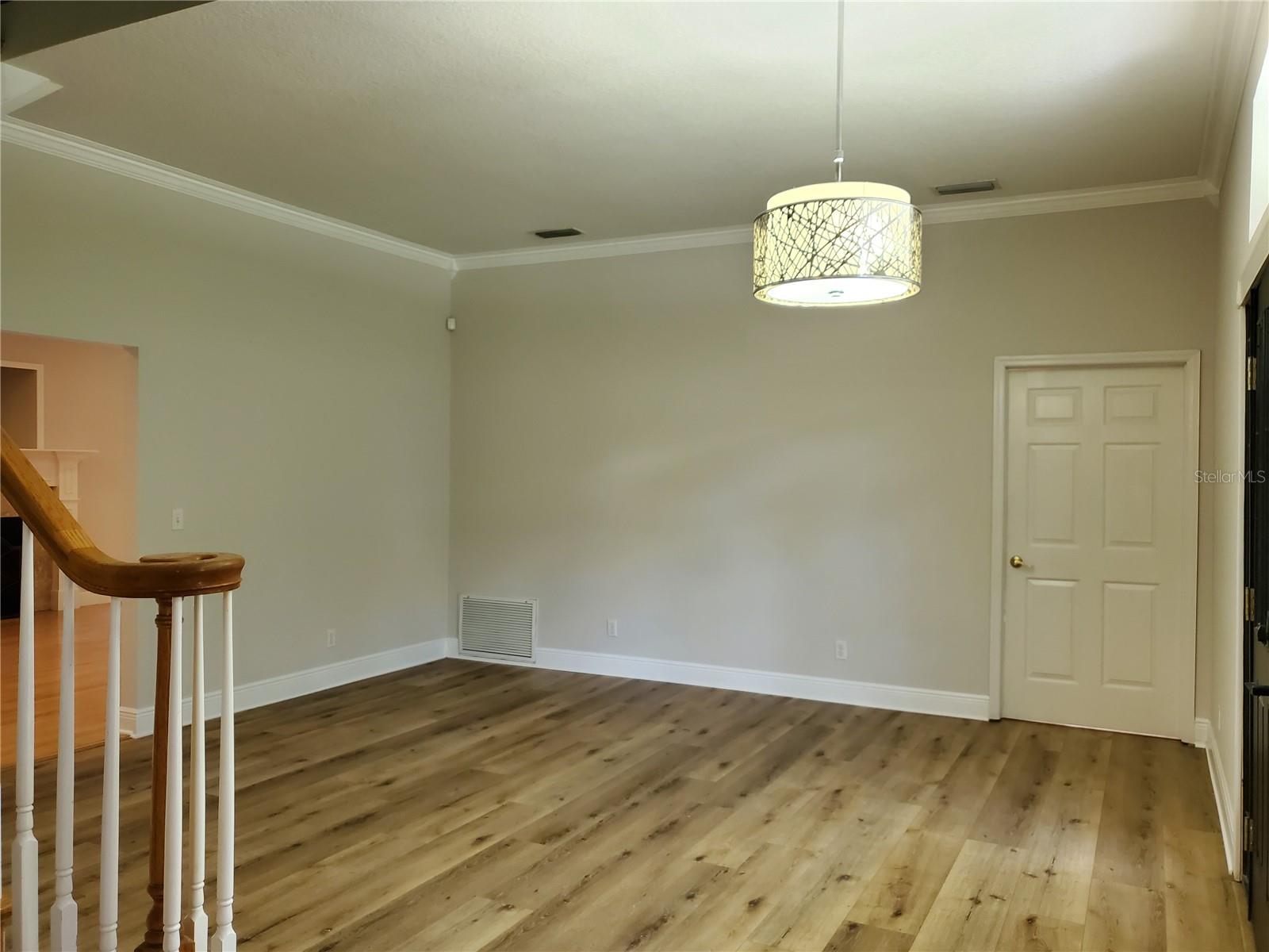 2121 Fairfield Ave Property Photo 5