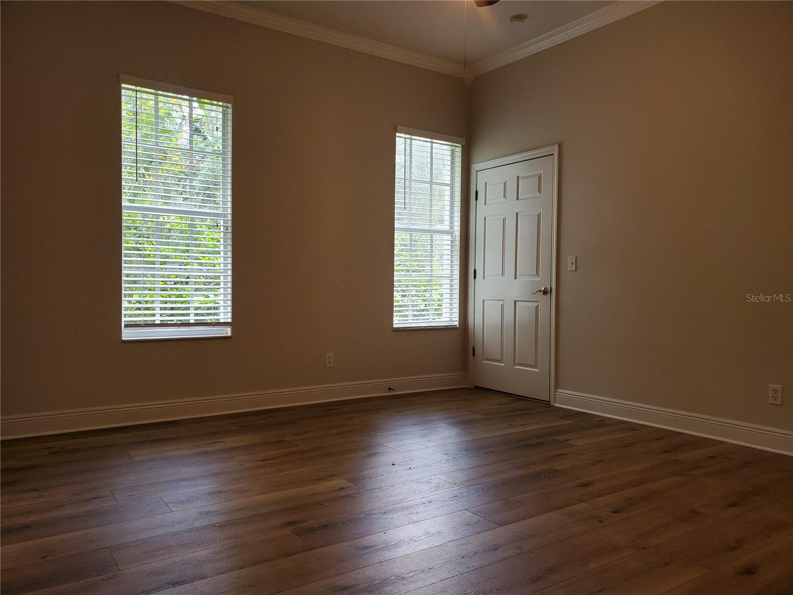2121 Fairfield Ave Property Photo 22