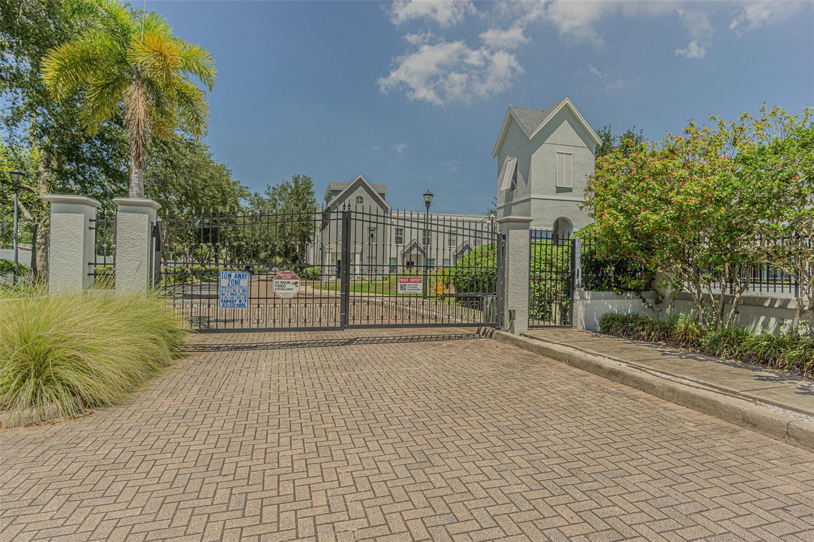 4511 Legacy Park Dr Property Photo 2