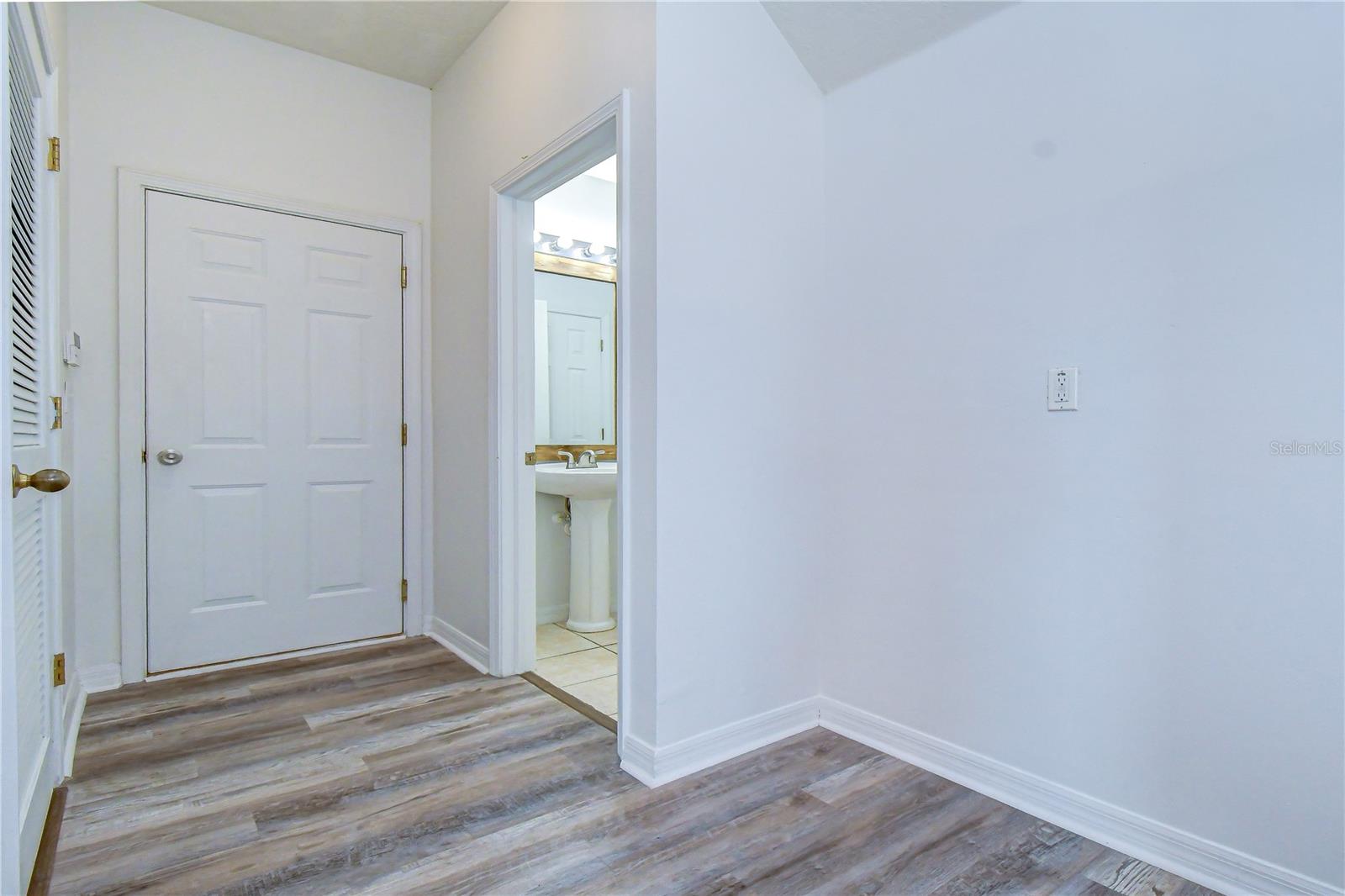 27845 Pleasure Ride Loop Property Photo 10