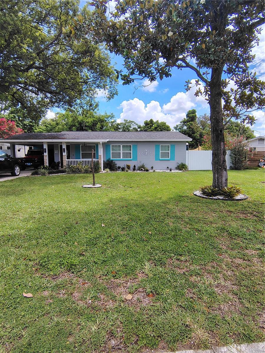 607 Oak Ridge Dr Property Photo 1