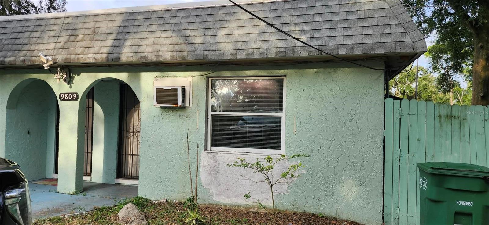 9809 N JASMINE AVE #B Property Photo 1
