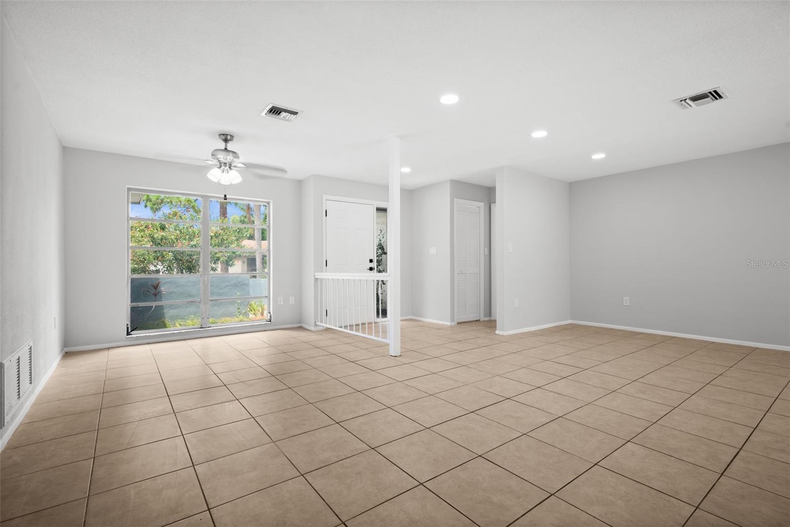 504 Bamboo Ct Property Photo 3