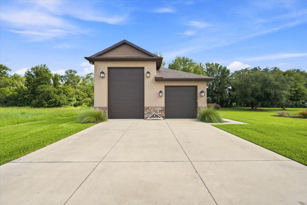 408 Hawk Talon Dr Property Photo 4