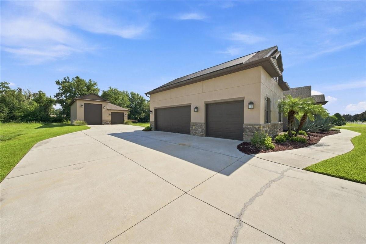408 Hawk Talon Dr Property Photo 50