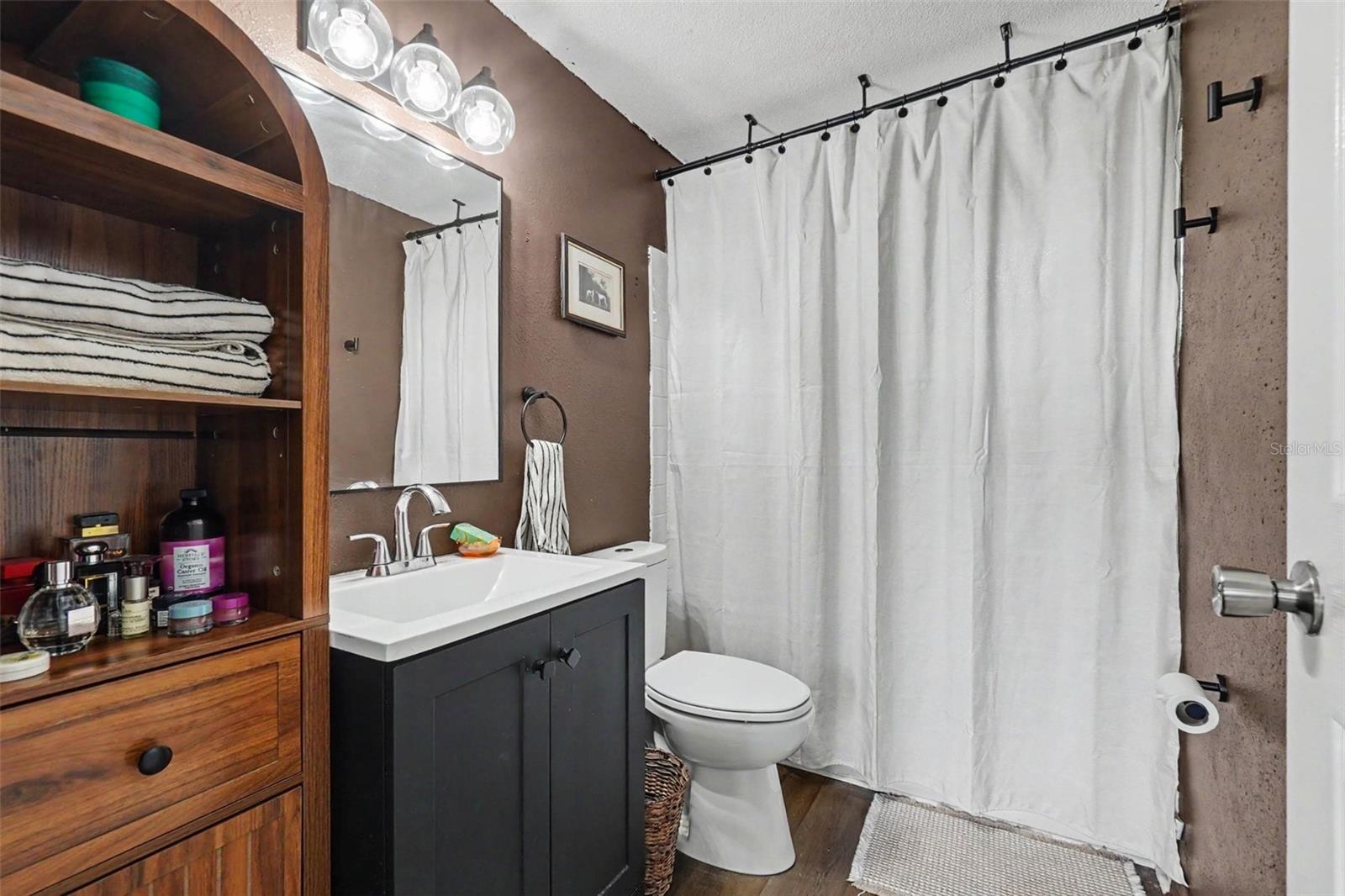 1611 Smithfield Cir W Property Photo 14