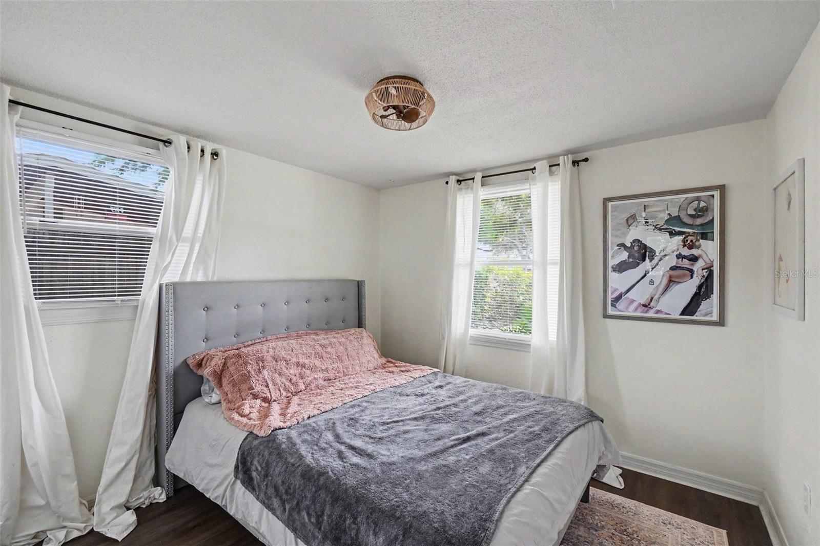 1611 Smithfield Cir W Property Photo 17
