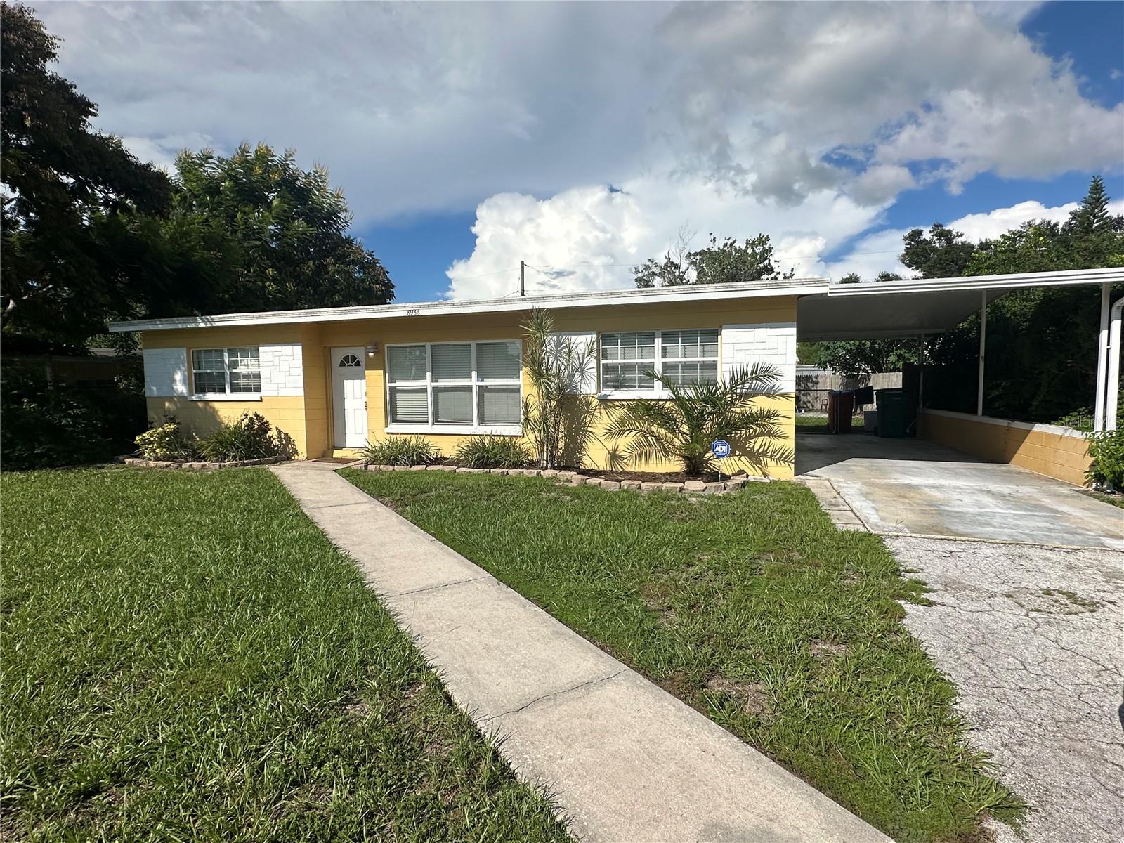 8933 Narcissus Ave Property Photo 4