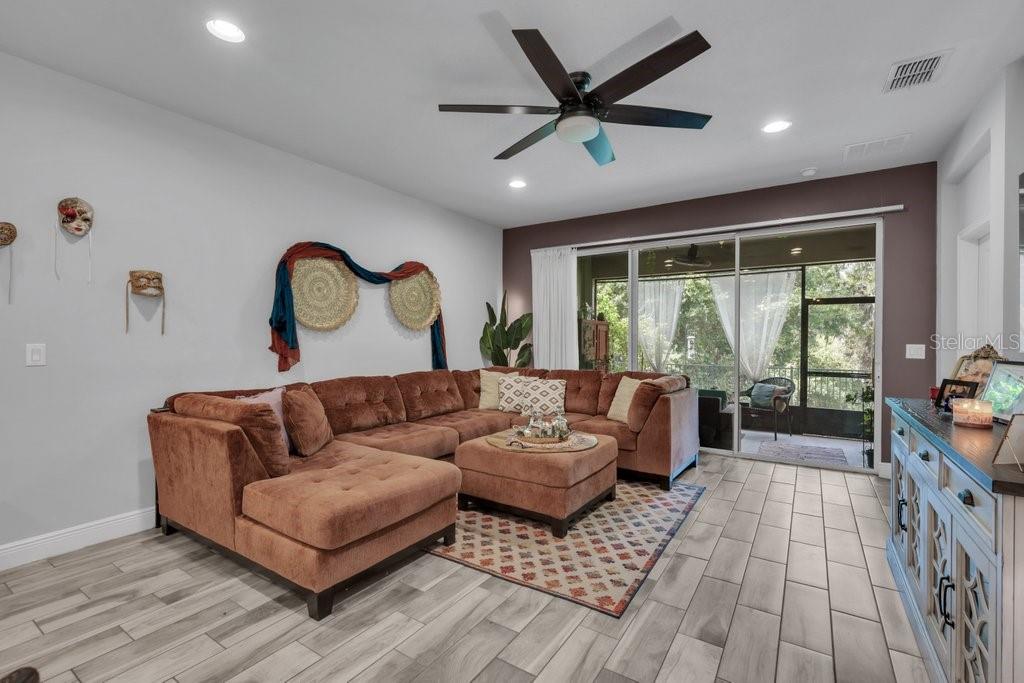 11505 Cambium Crown Dr Property Photo 17