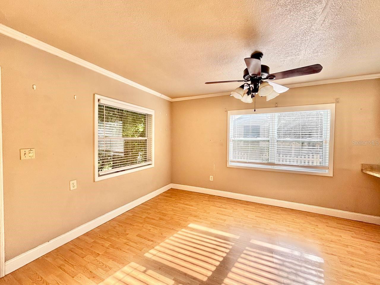1219 E Frierson Ave Property Photo 5