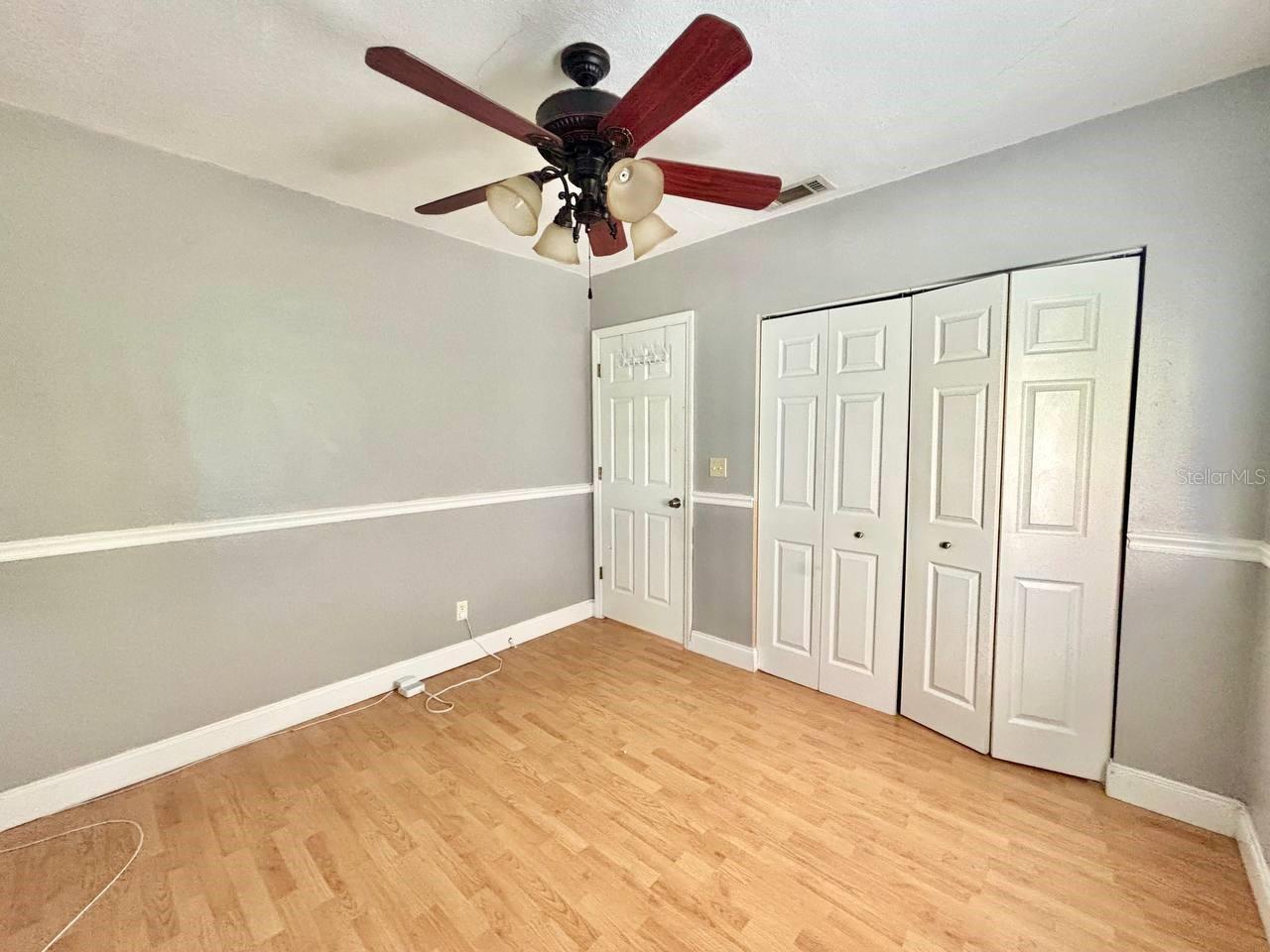 1219 E Frierson Ave Property Photo 15