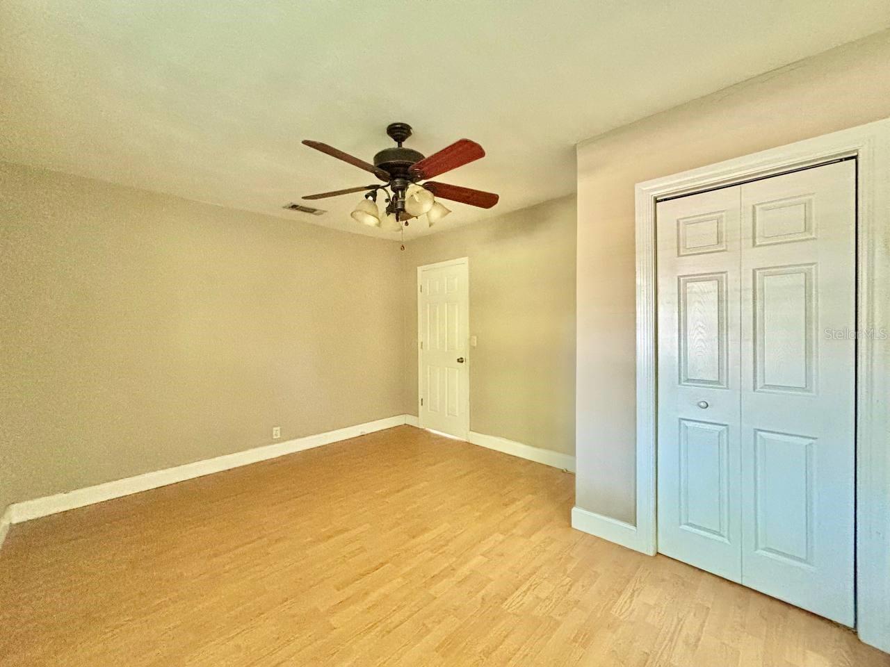 1219 E Frierson Ave Property Photo 21