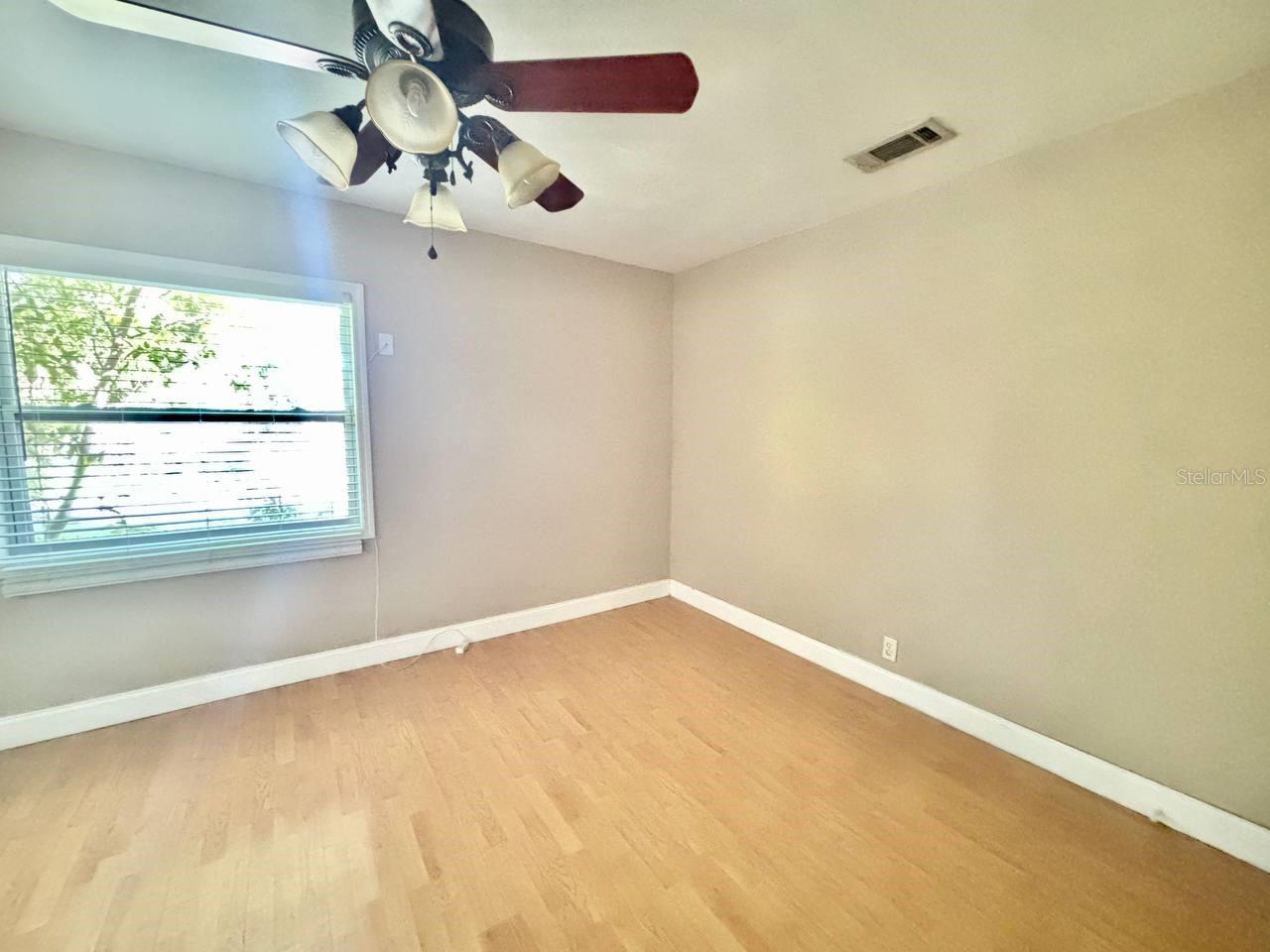 1219 E Frierson Ave Property Photo 22