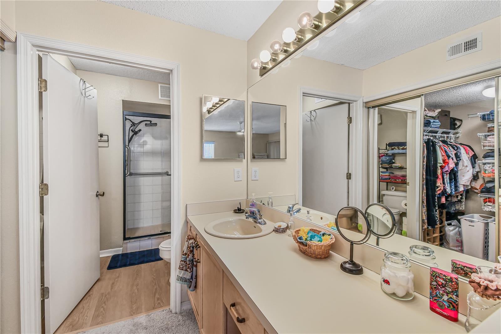 2586 Pine Cove Ln Property Photo 18