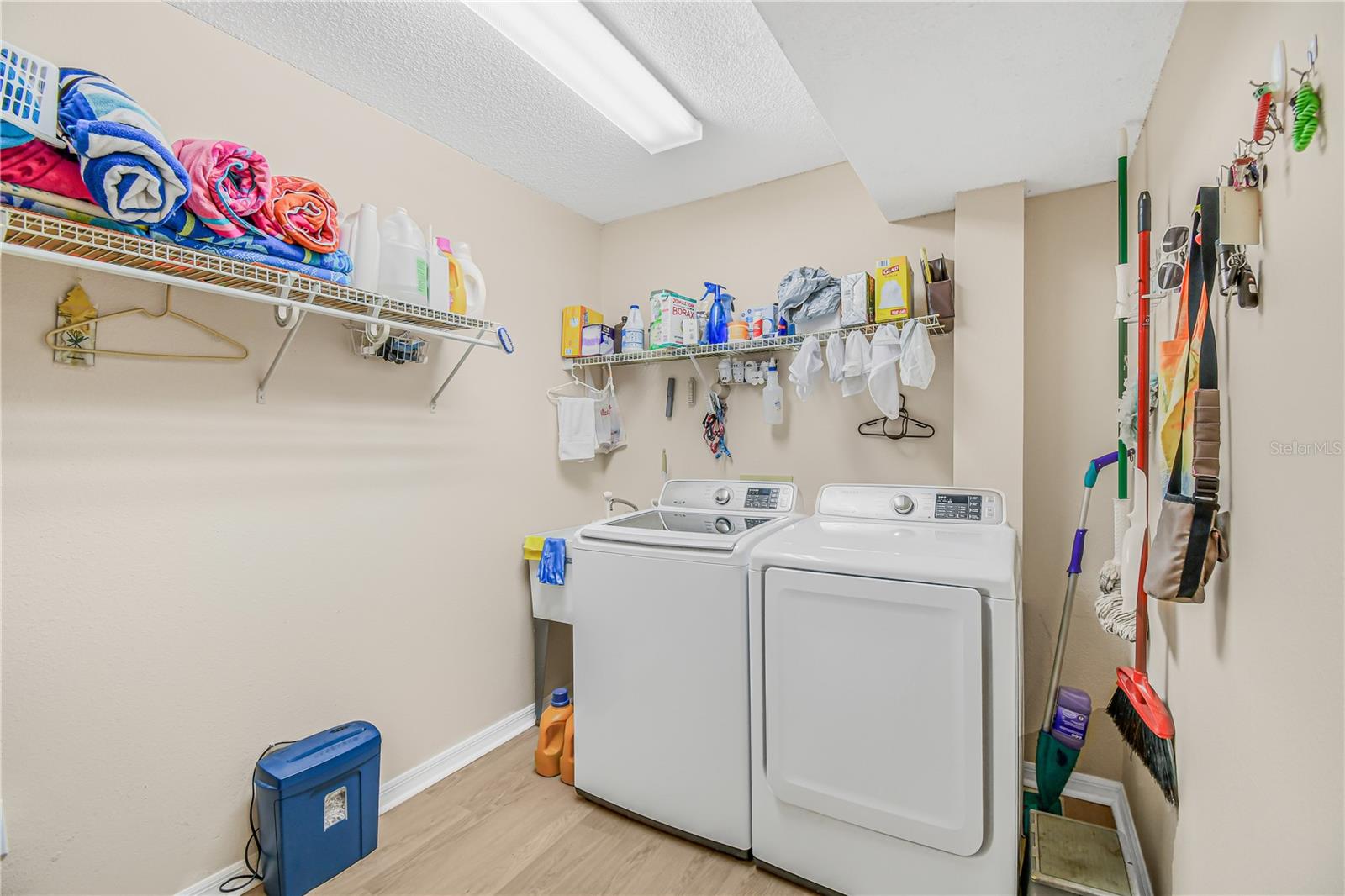 2586 Pine Cove Ln Property Photo 32