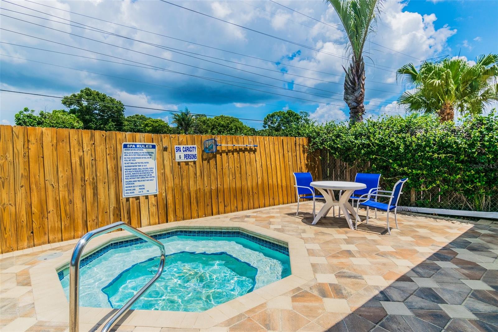 2586 Pine Cove Ln Property Photo 40