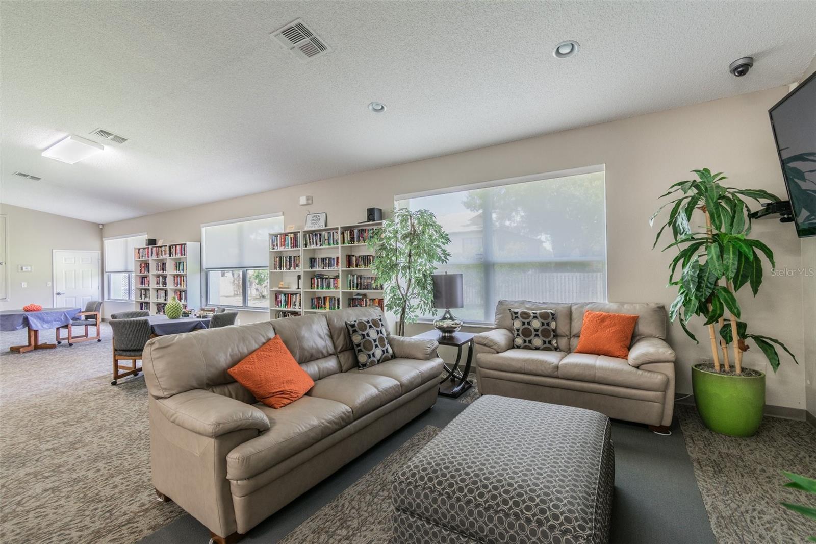 2586 Pine Cove Ln Property Photo 48