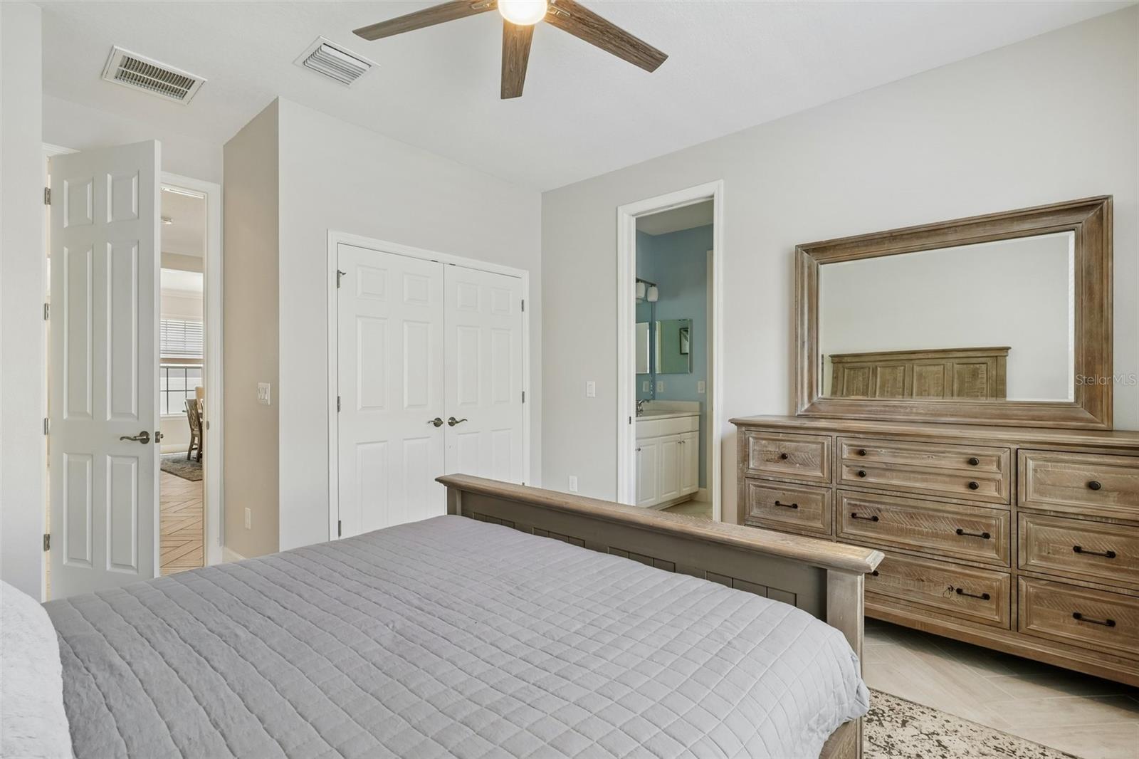 9085 Spruce Creek Cir Property Photo 16