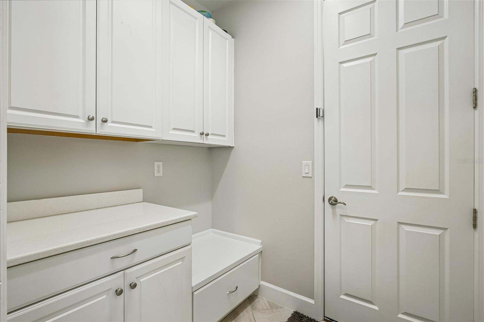 9085 Spruce Creek Cir Property Photo 20