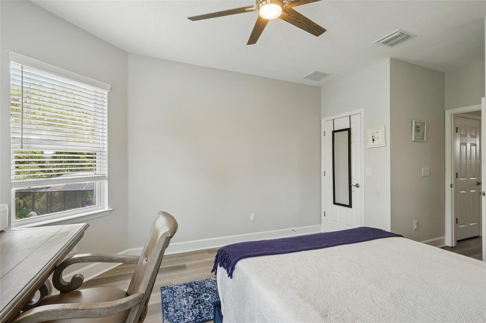 9085 Spruce Creek Cir Property Photo 27