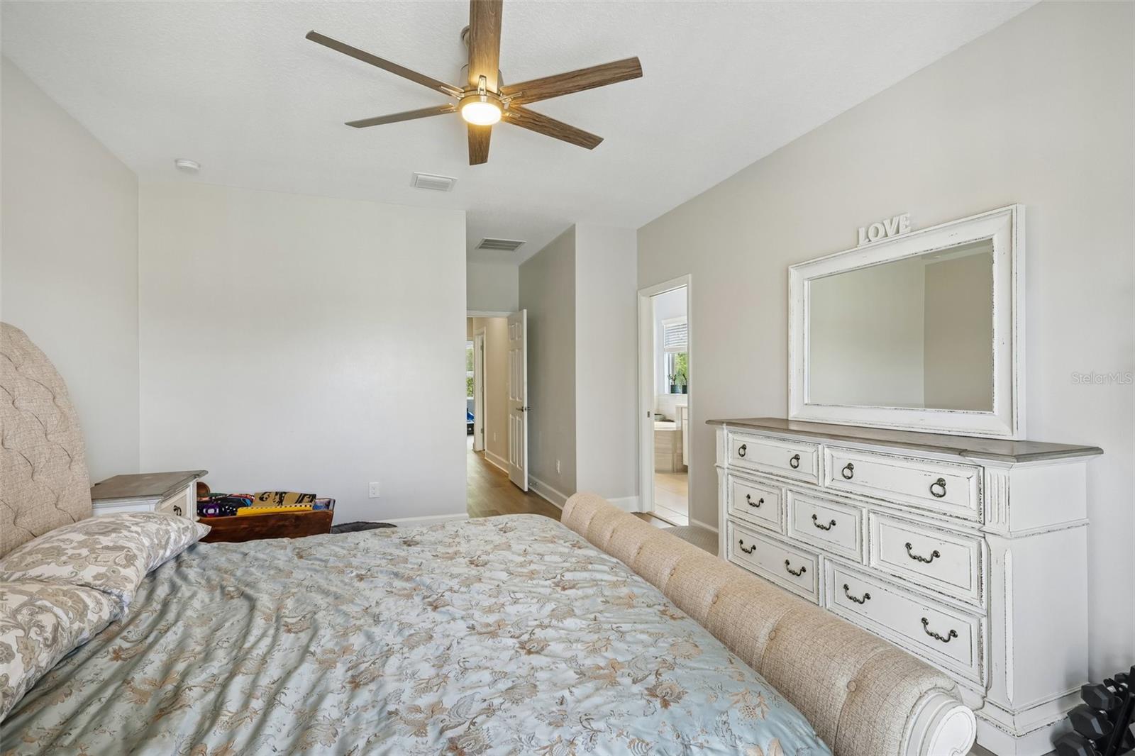 9085 Spruce Creek Cir Property Photo 37