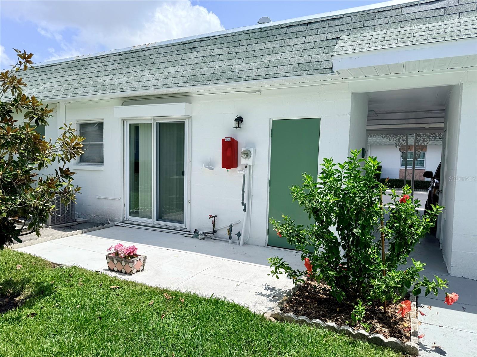 7847 39th Ter N Property Photo 15