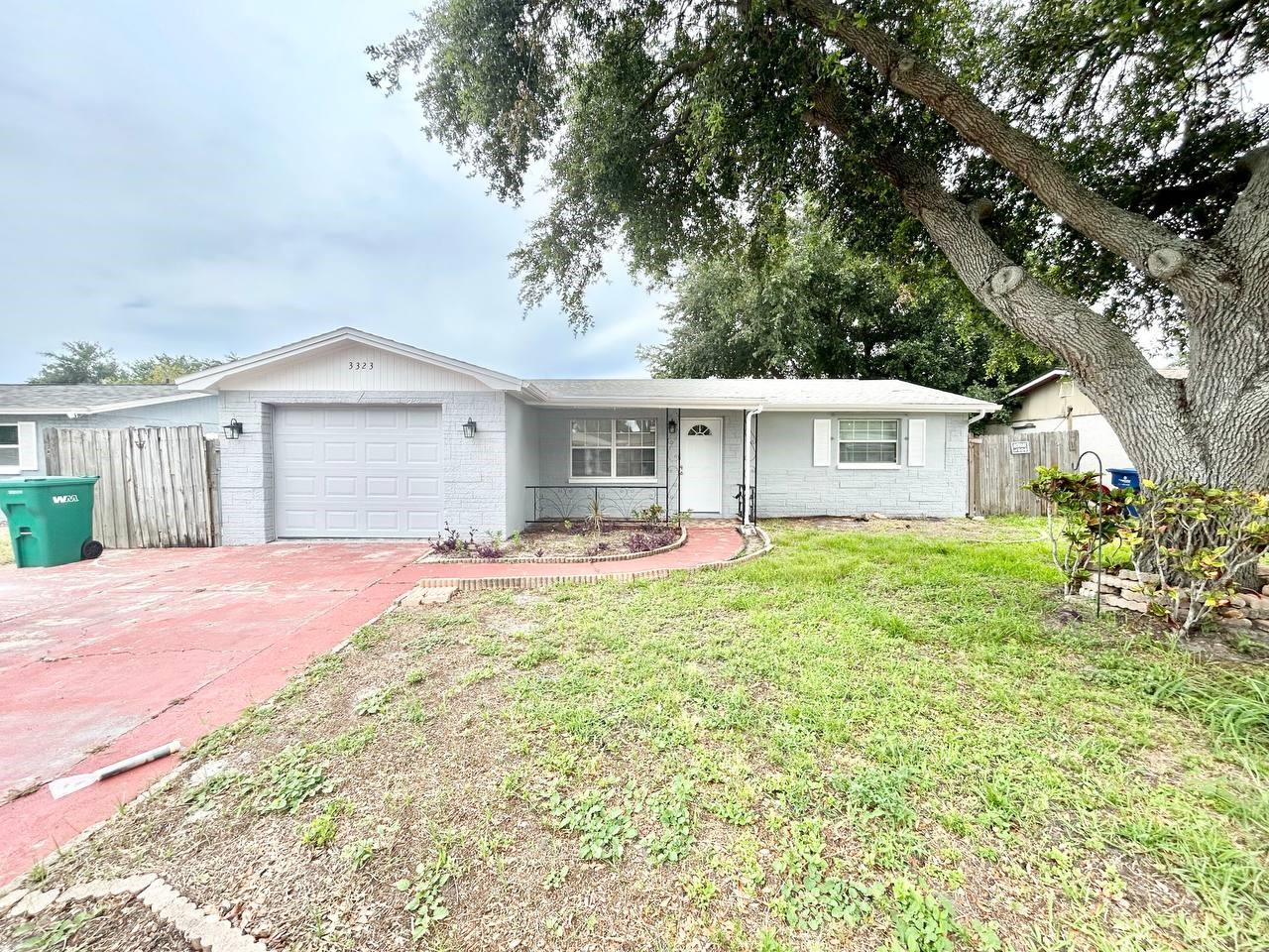 3323 Fairmount Dr Property Photo 2