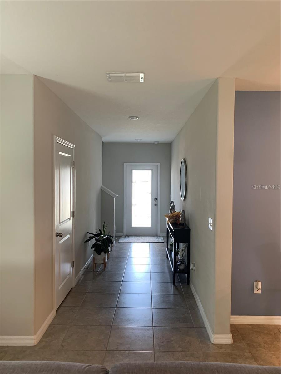 10460 Carloway Hills Dr Property Photo 3