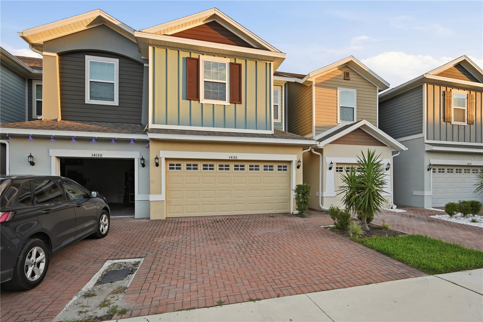 34186 Cinder Way Property Photo 3