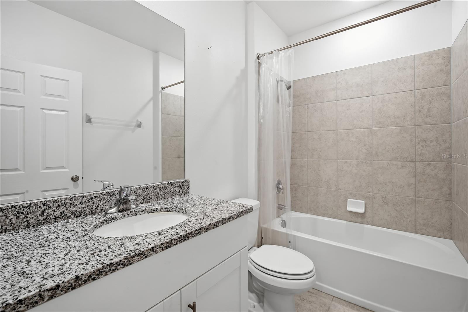 34186 Cinder Way Property Photo 14
