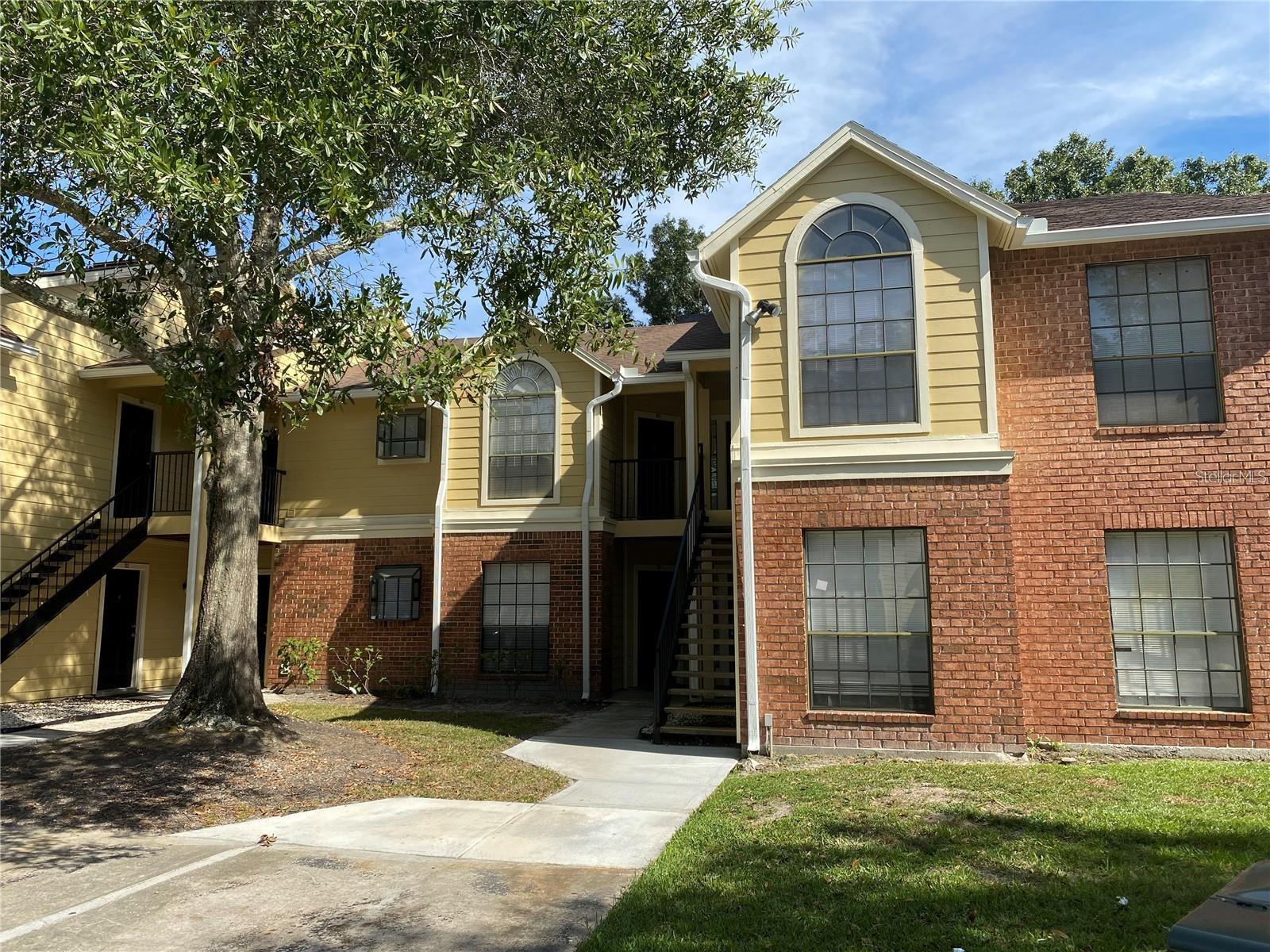 8722 MALLARD RESERVE DR #204 Property Photo 1