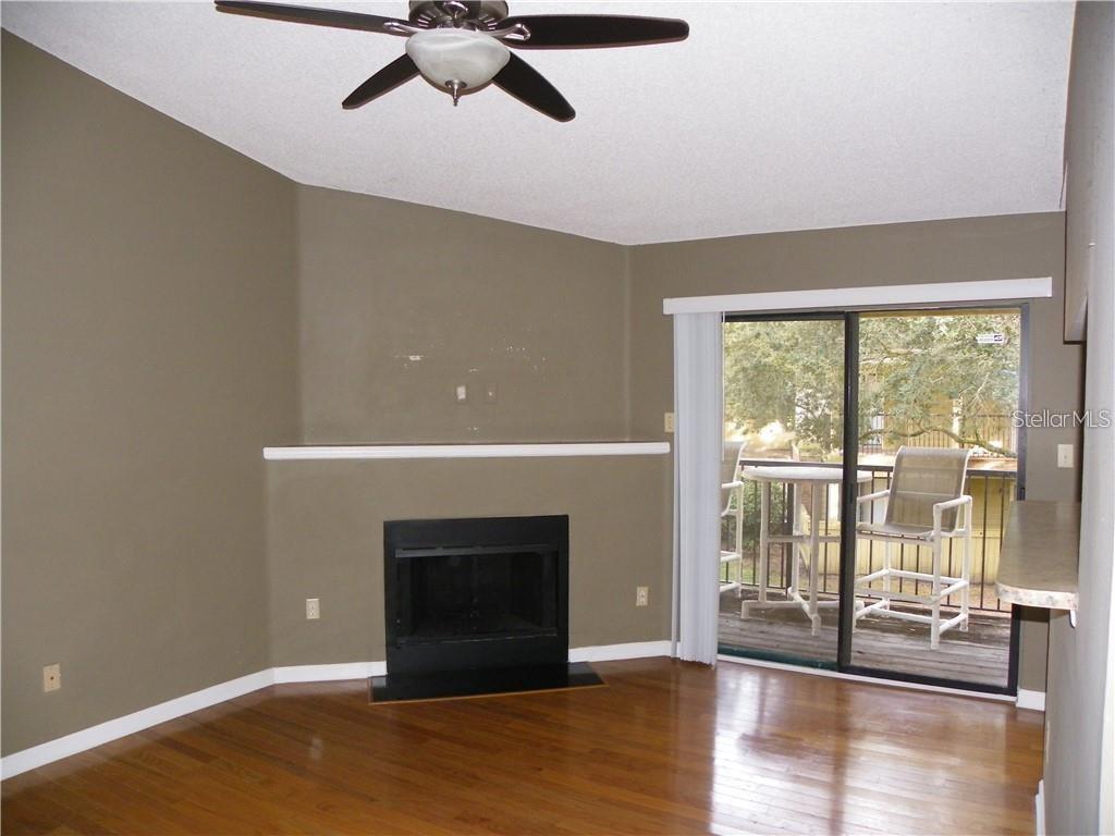 8722 Mallard Reserve Dr #204 Property Photo 8