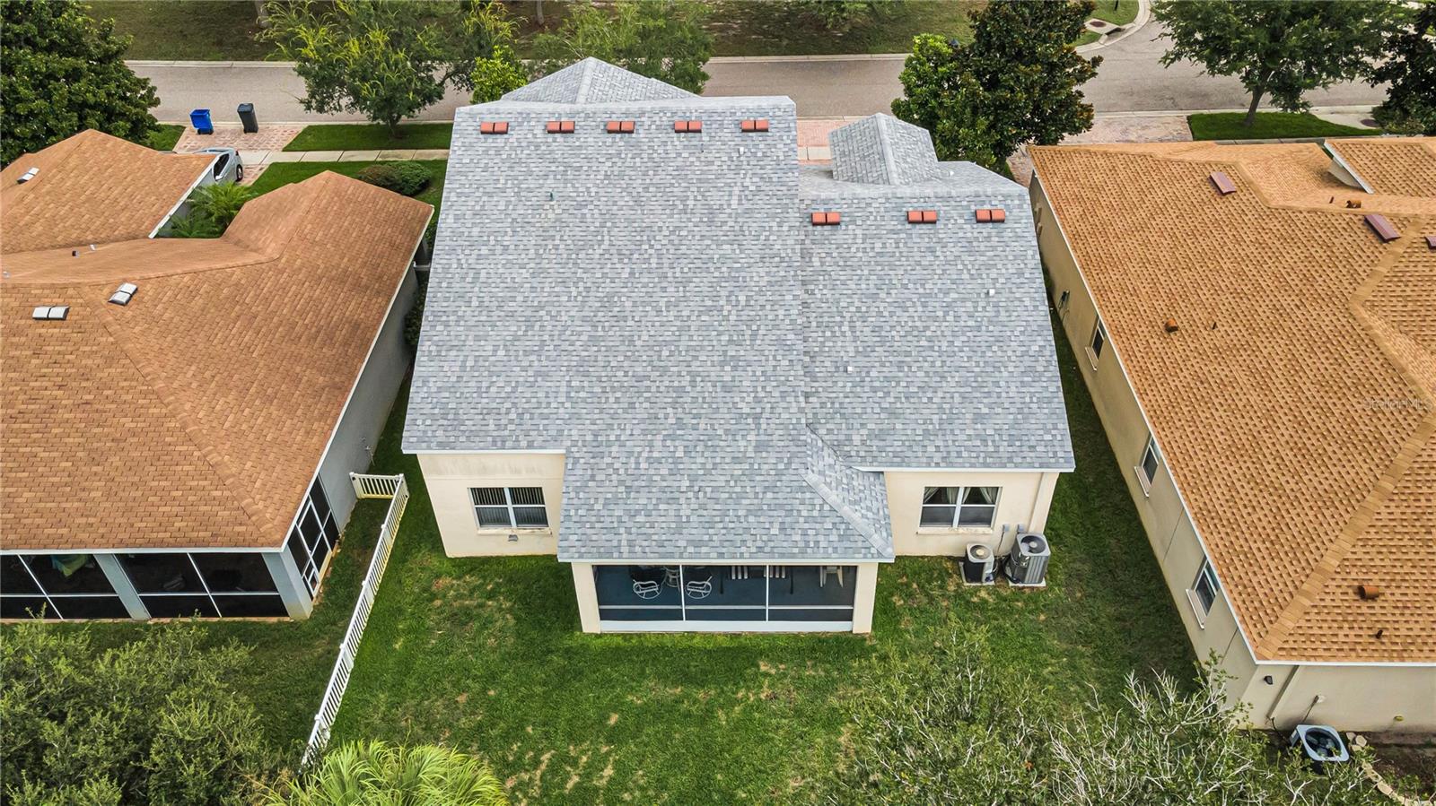 11217 Laurel Brook Ct Property Photo 3