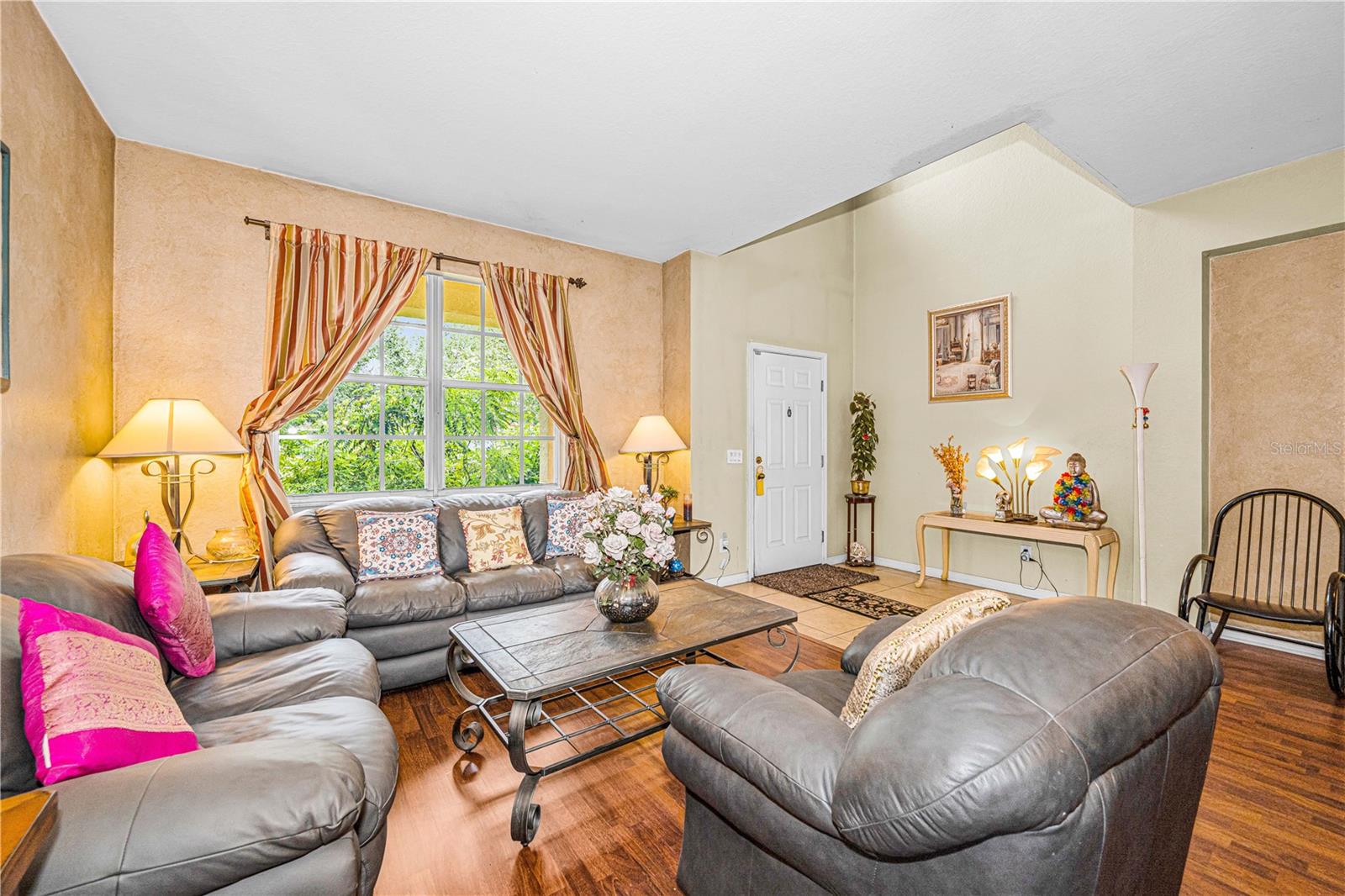 11217 Laurel Brook Ct Property Photo 5