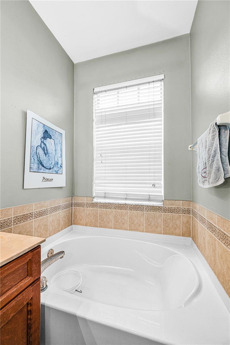 11217 Laurel Brook Ct Property Photo 20