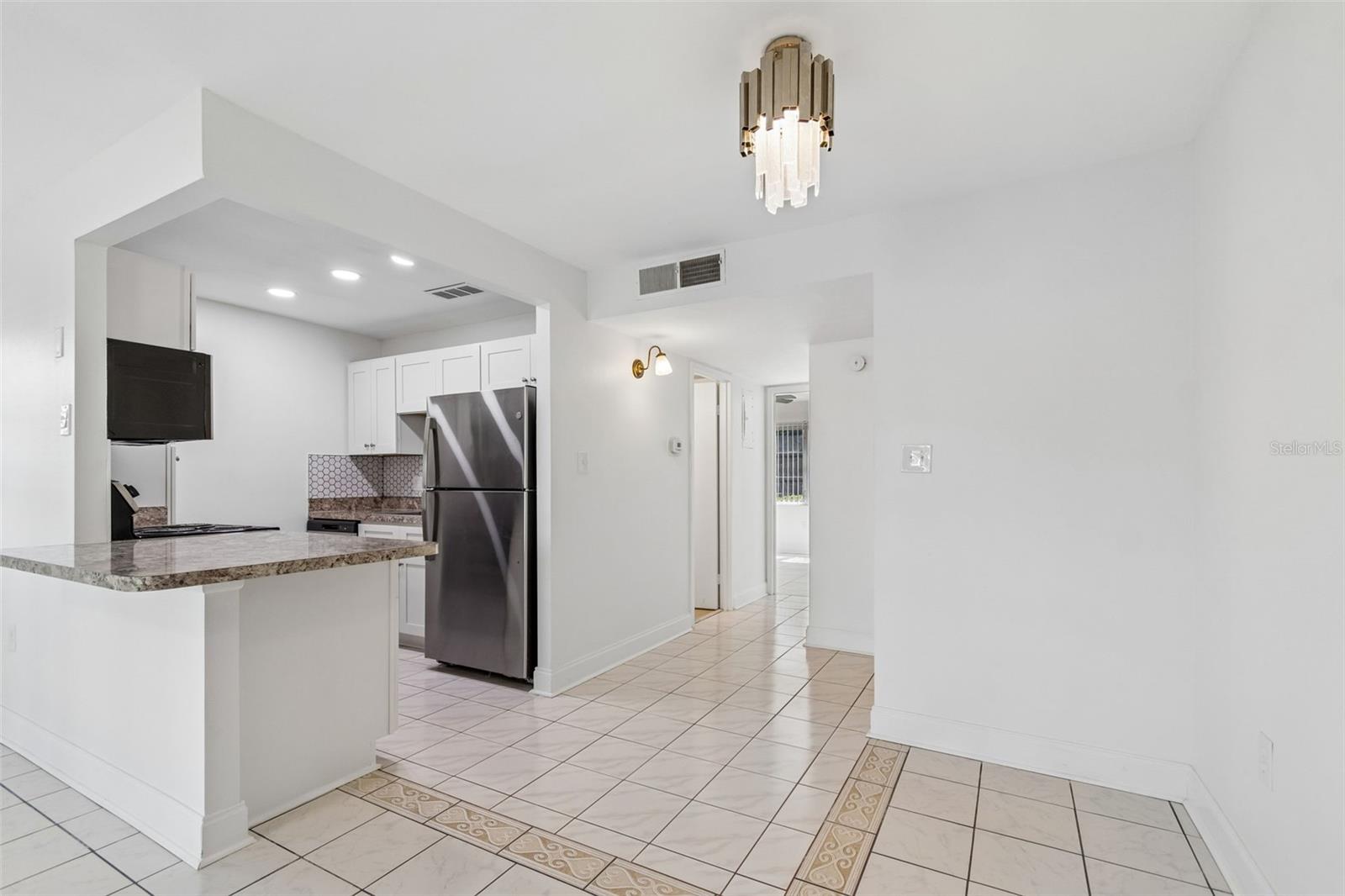 237 S Mcmullen Booth Rd #51 Property Photo 5
