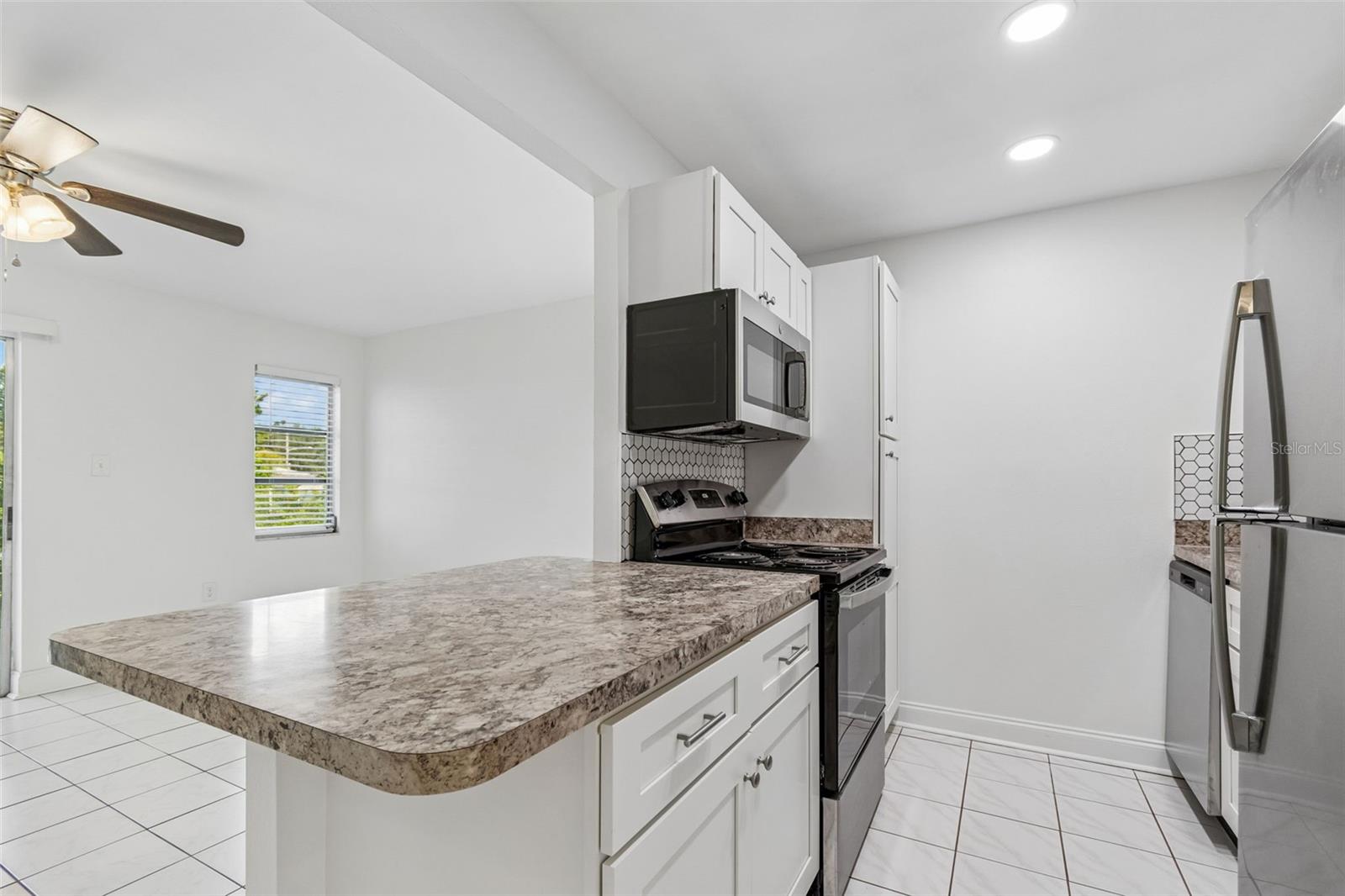 237 S Mcmullen Booth Rd #51 Property Photo 8