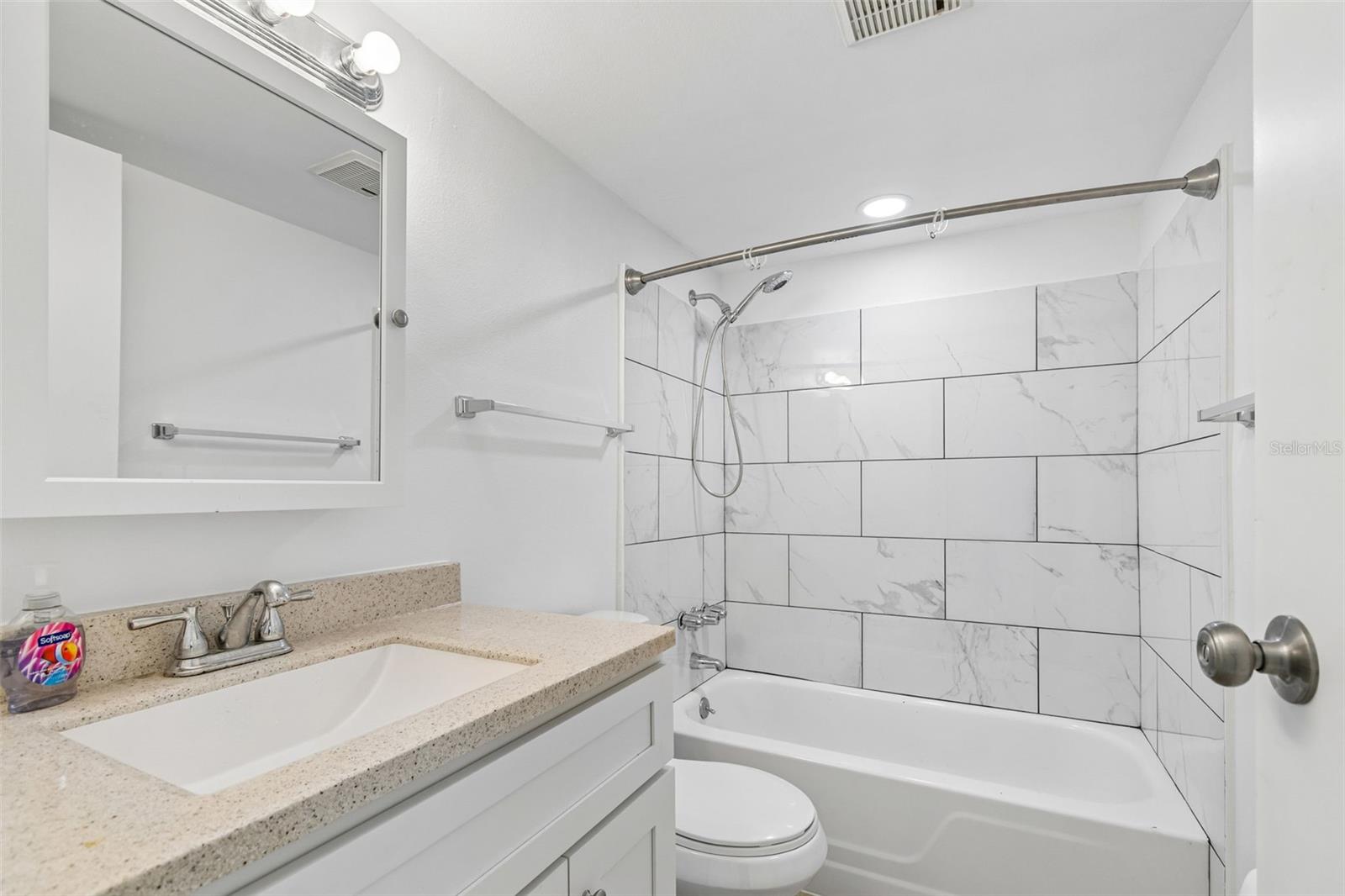237 S Mcmullen Booth Rd #51 Property Photo 18