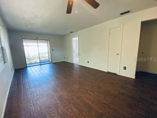 6438 71st St N Property Photo 12