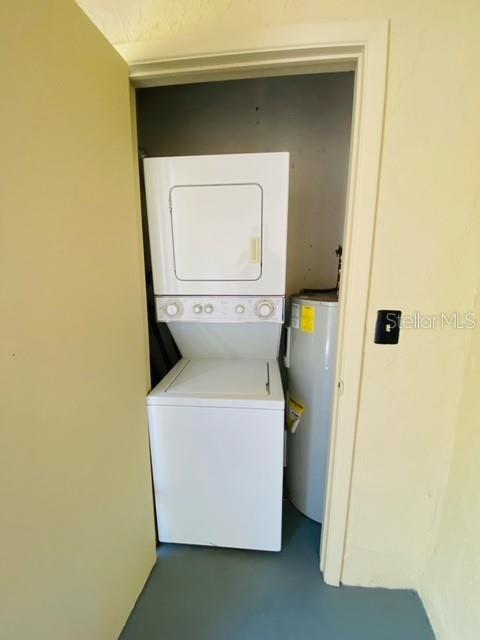 6438 71st St N Property Photo 23