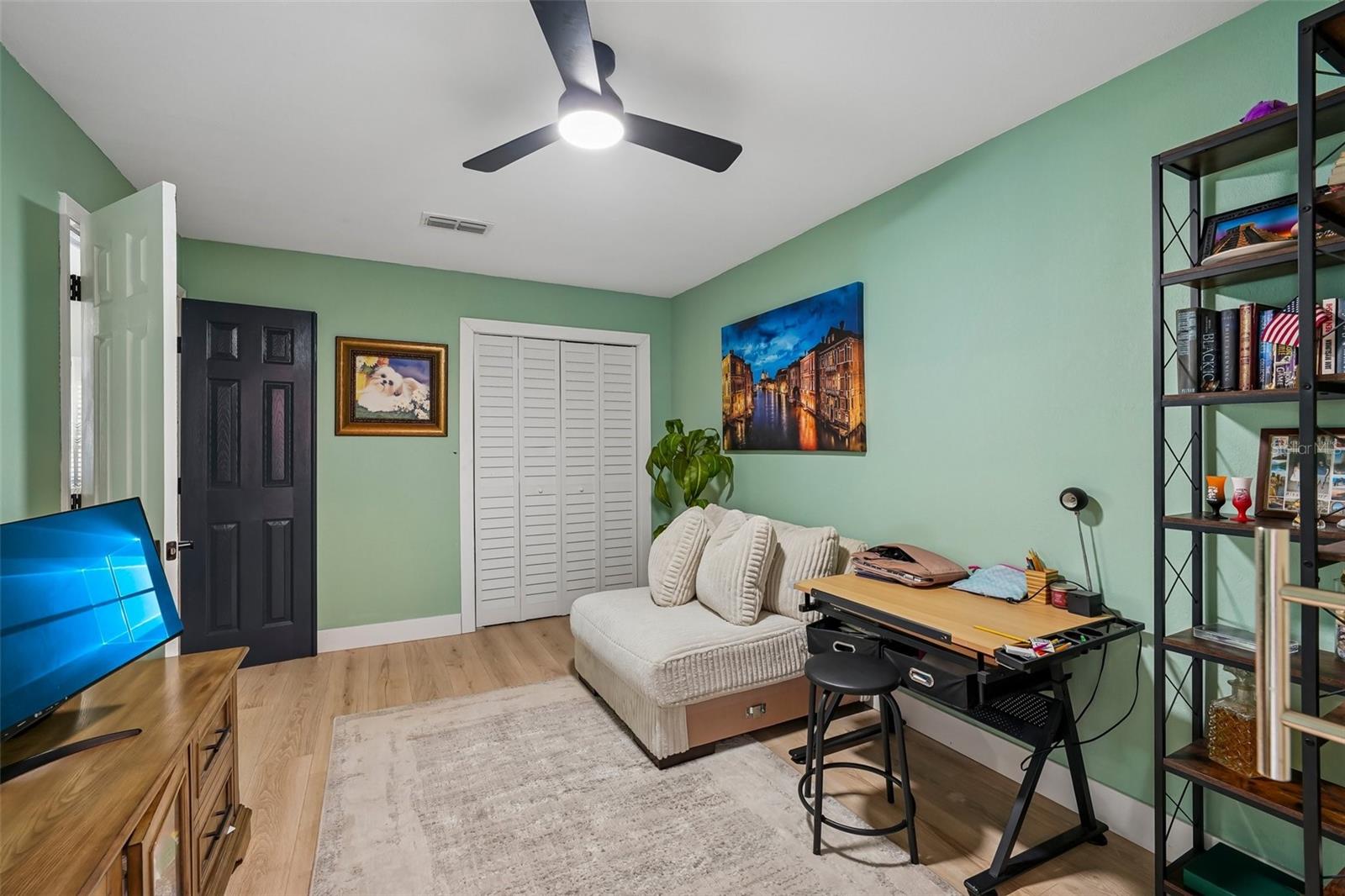 3376 Shorncliffe Ln Property Photo 20