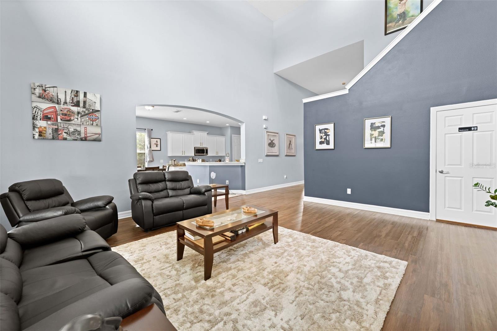4501 Birchfield Loop Property Photo 8