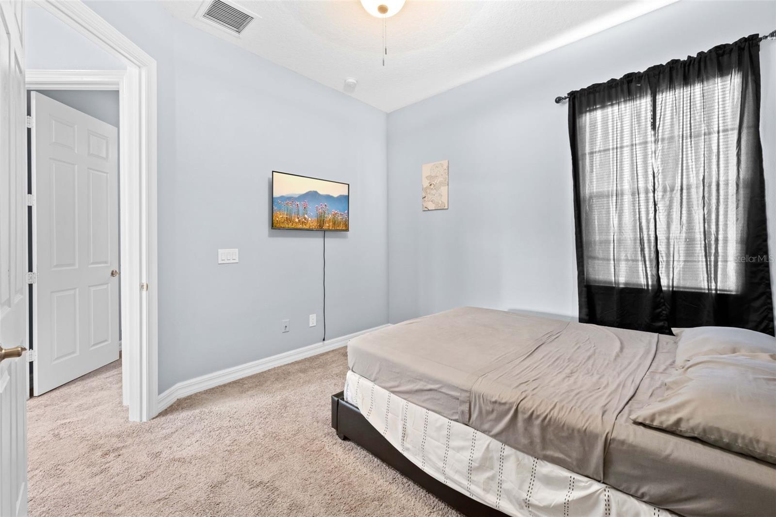 4501 Birchfield Loop Property Photo 32
