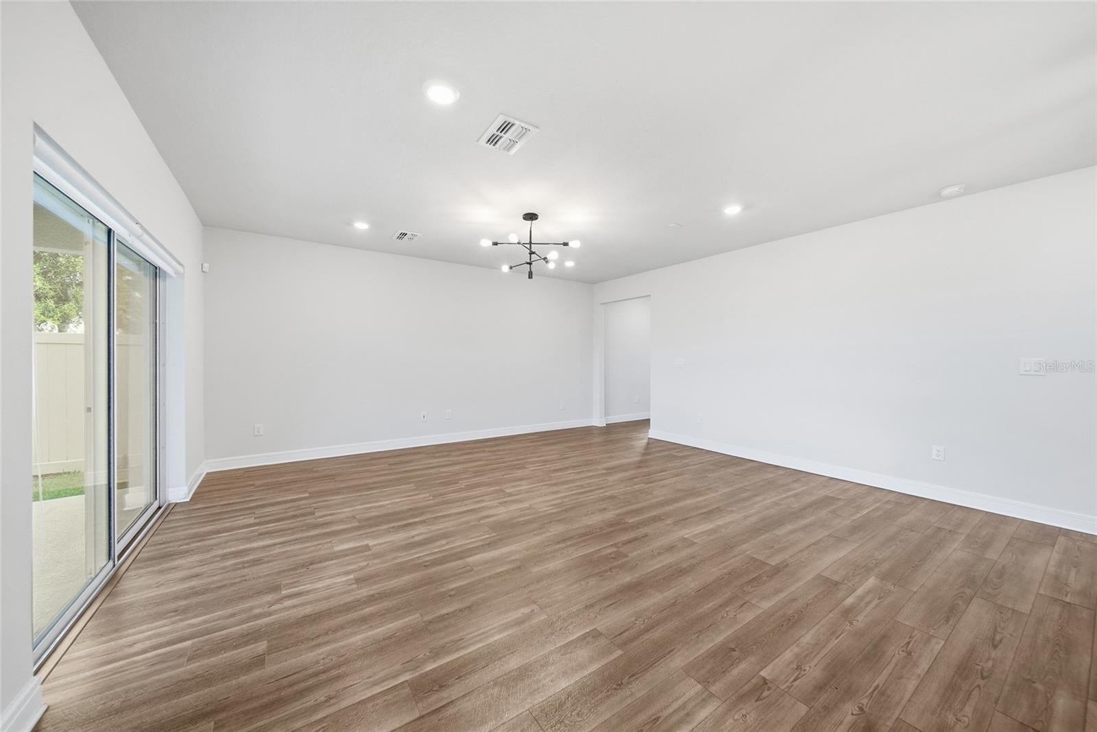 9018 Rally Spring Loop Property Photo 27