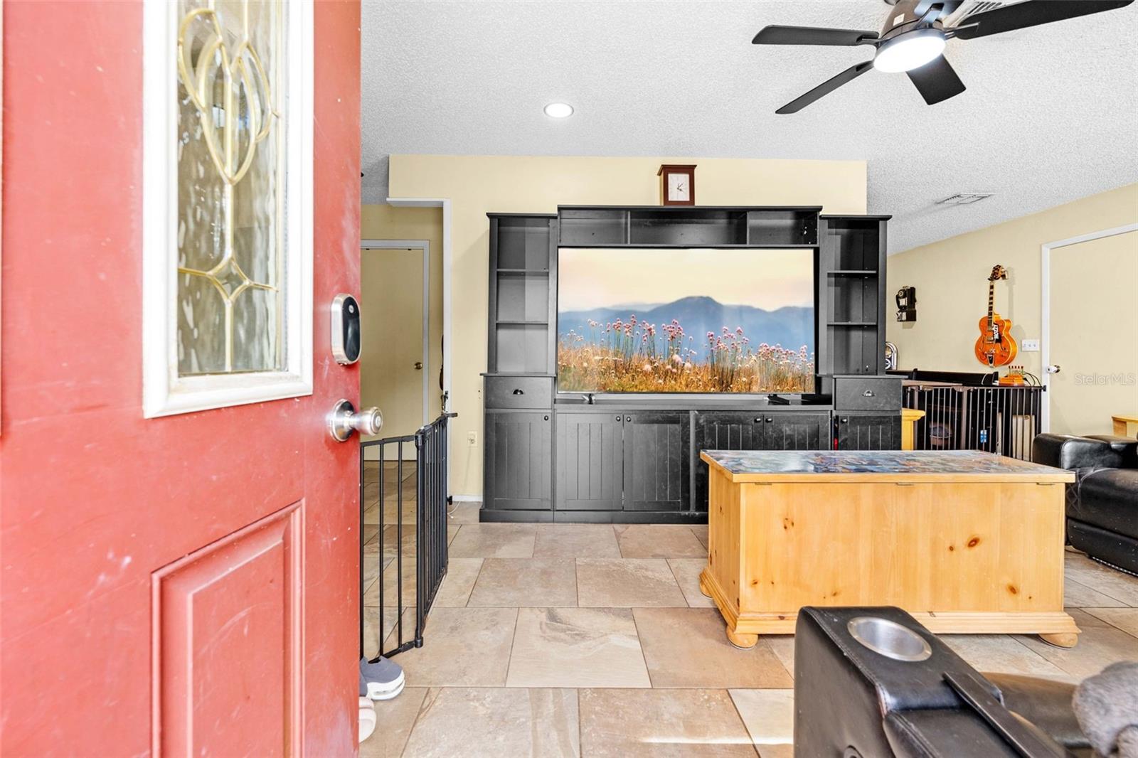 10196 Heathcliff St Property Photo 4